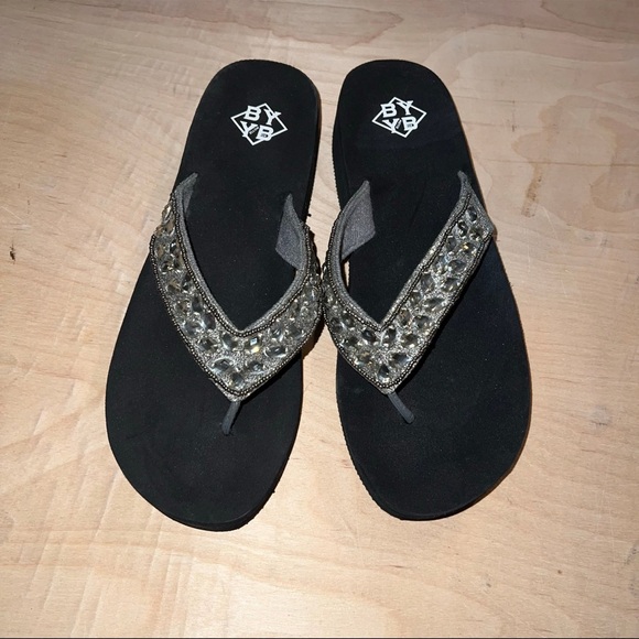 Bling Sandals - Picture 1 of 2
